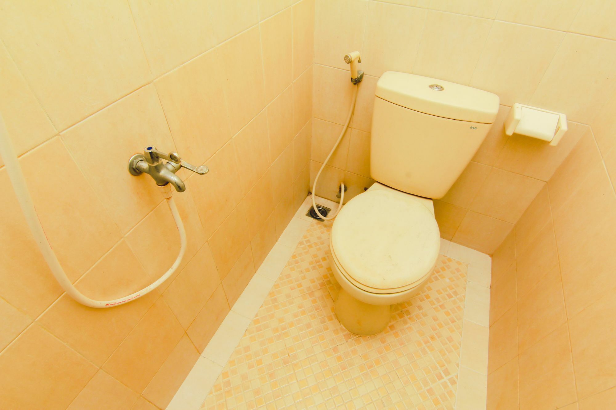 Griya Batik Giri Sekar Homestay Yogyakarta Exterior photo